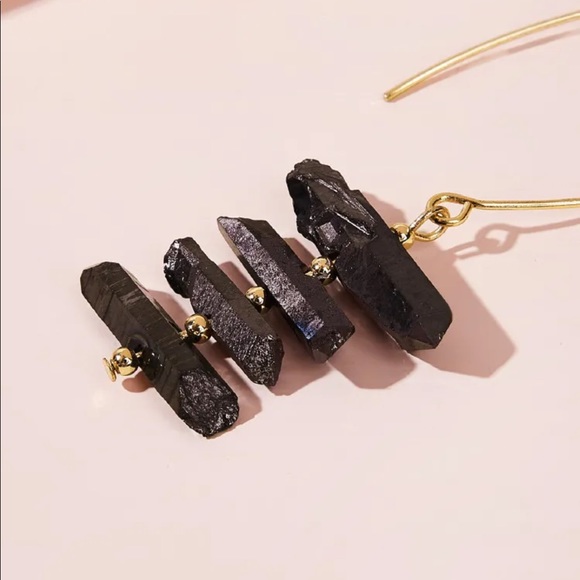 LAST SET SALE Raw Stone + Wire Drop Earrings - Picture 3 of 4